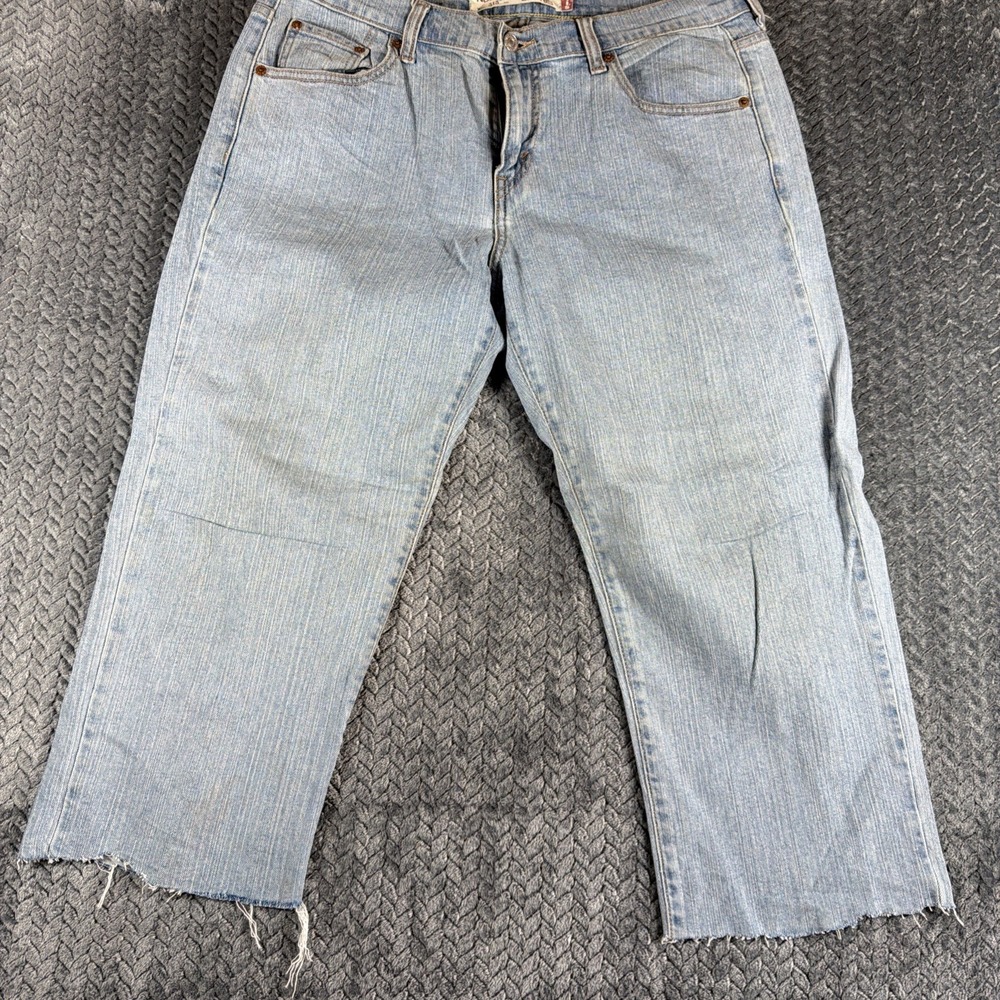 Levis 515 Jeans 12 Womens Blue Capri Denim Straight Mid Rise Zip Fly Stretch